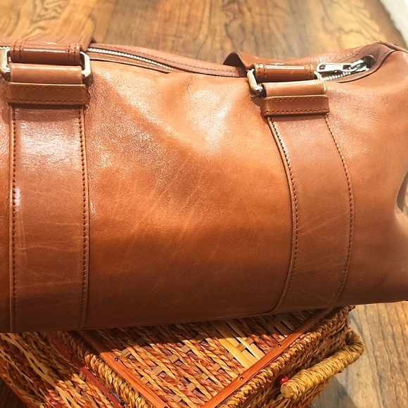 Yves Saint Laurent Leather Satchel - Picture 10 of 16